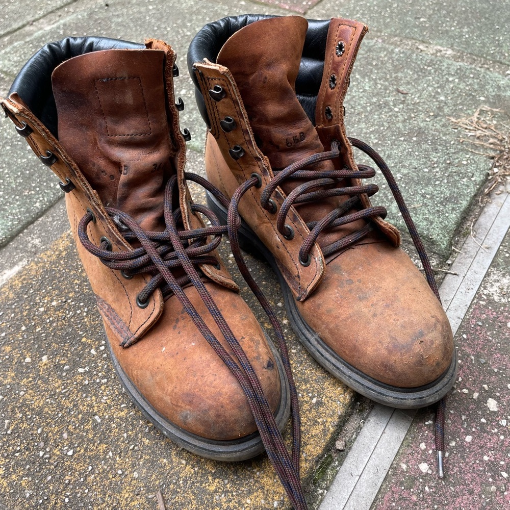 steel toe red wings